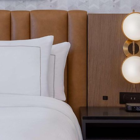 Doubletree By Hilton Las Vegas East Flamingo Exteriör bild