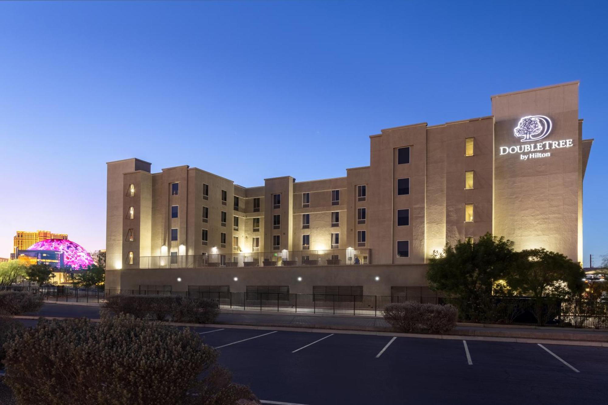 Doubletree By Hilton Las Vegas East Flamingo Exteriör bild