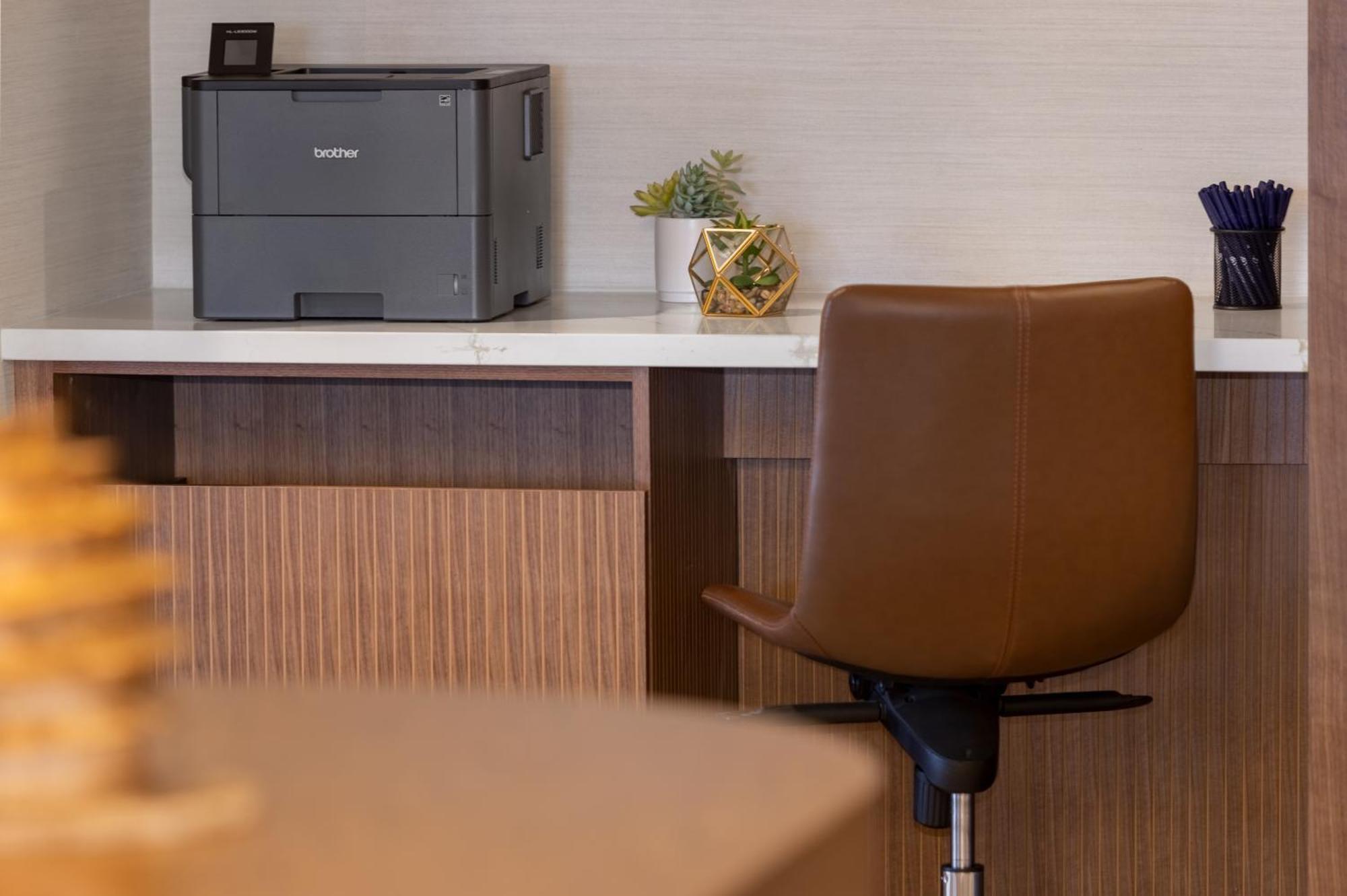 Doubletree By Hilton Las Vegas East Flamingo Exteriör bild