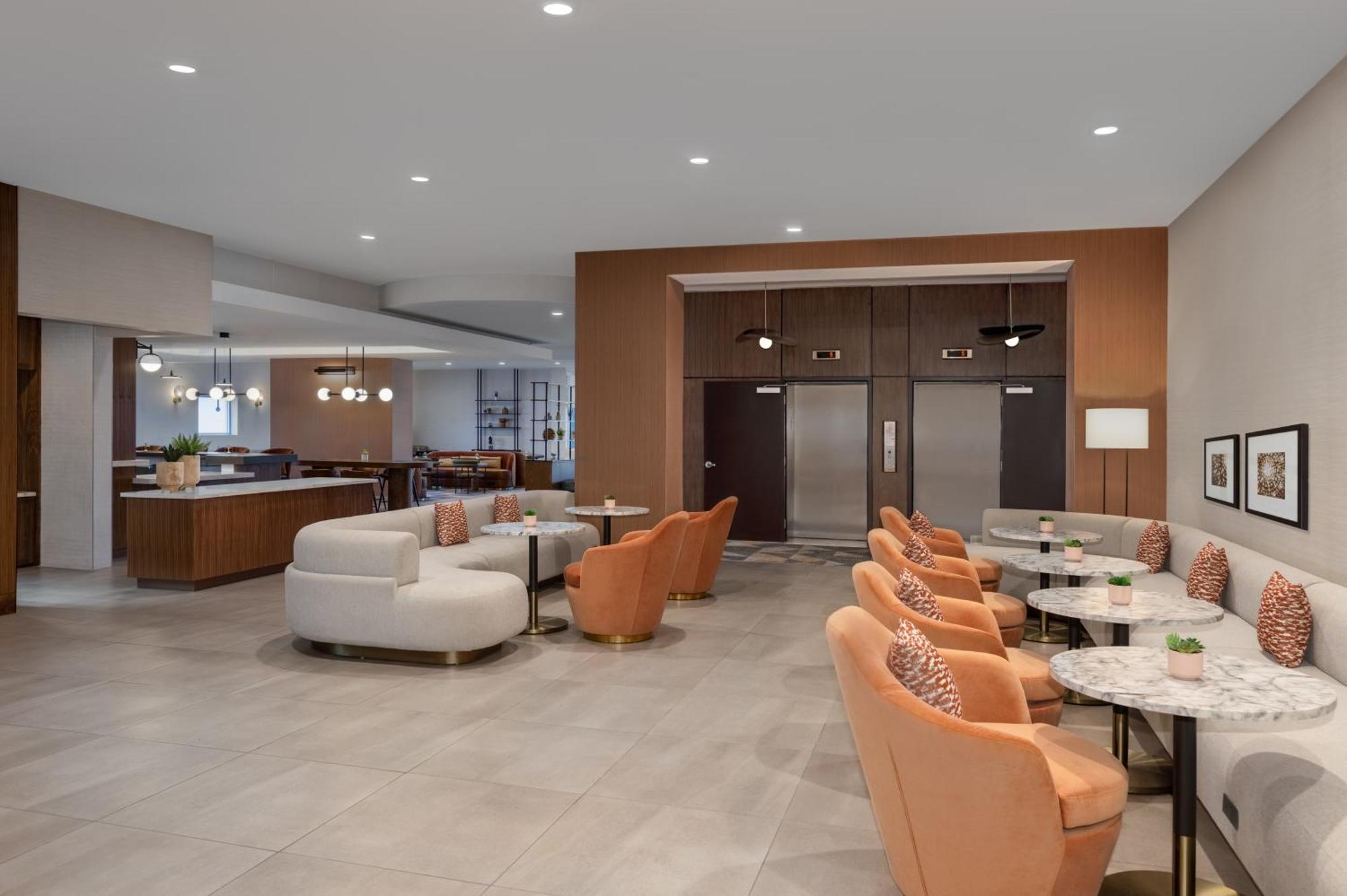 Doubletree By Hilton Las Vegas East Flamingo Exteriör bild