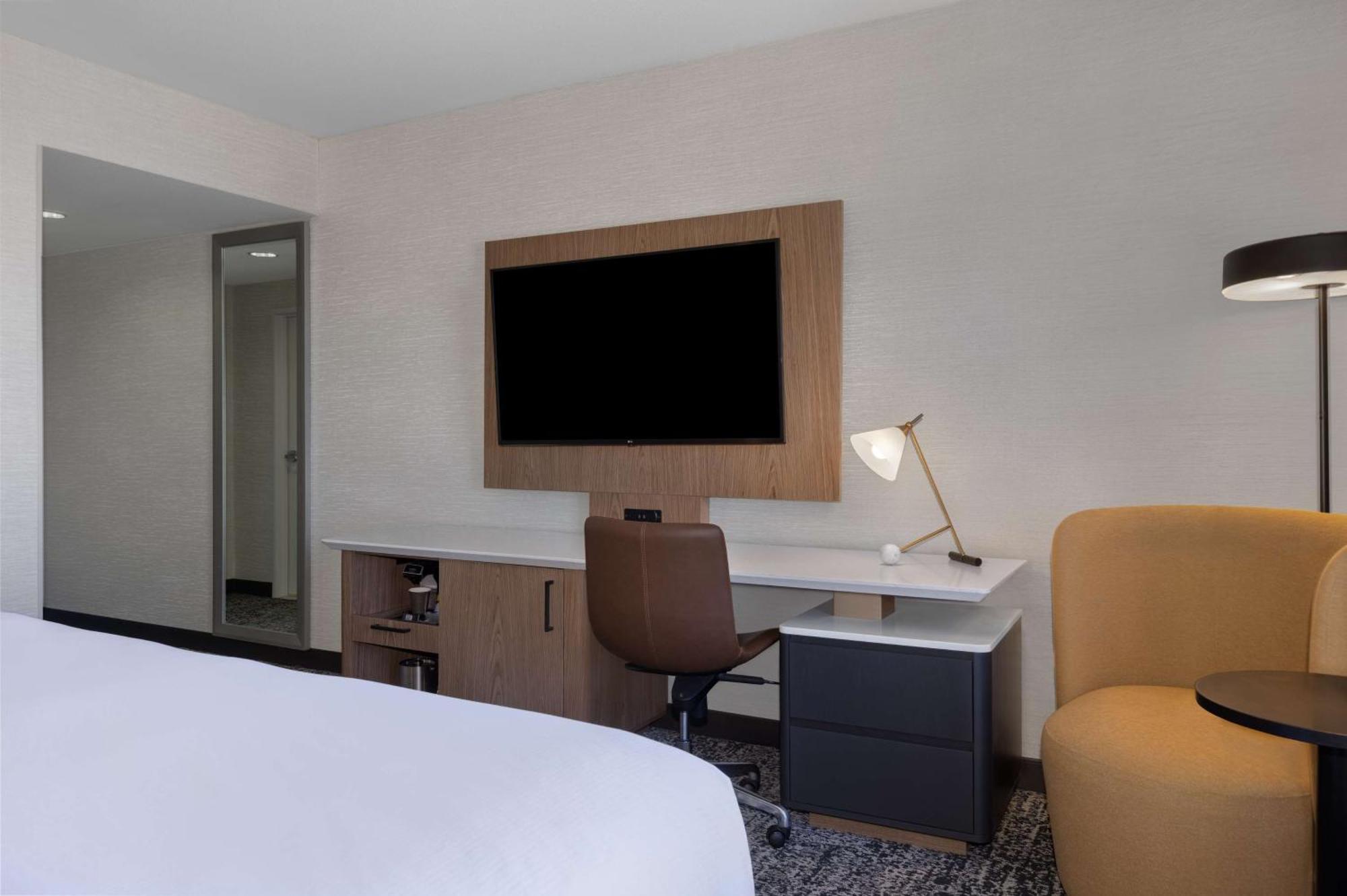 Doubletree By Hilton Las Vegas East Flamingo Exteriör bild