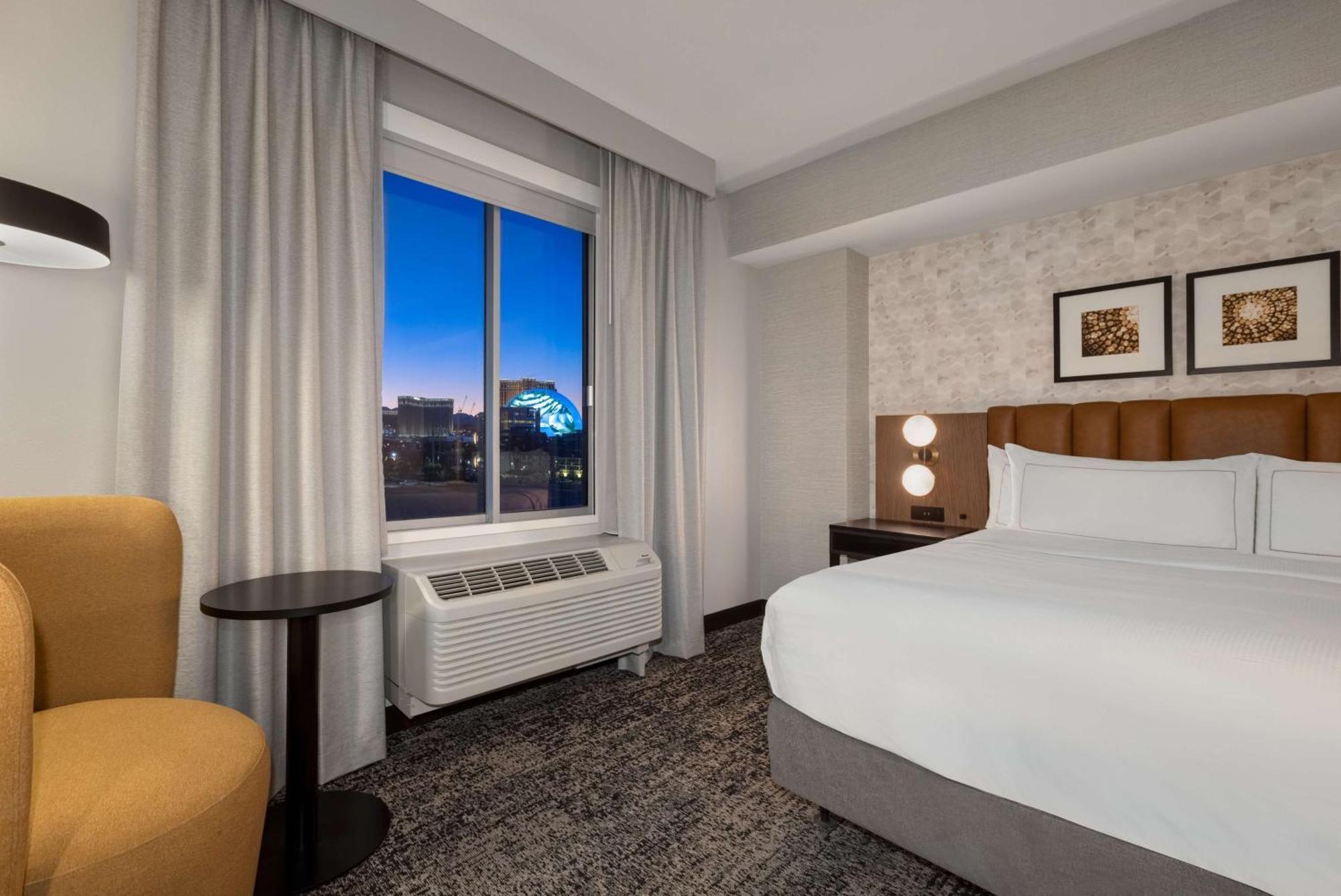 Doubletree By Hilton Las Vegas East Flamingo Exteriör bild